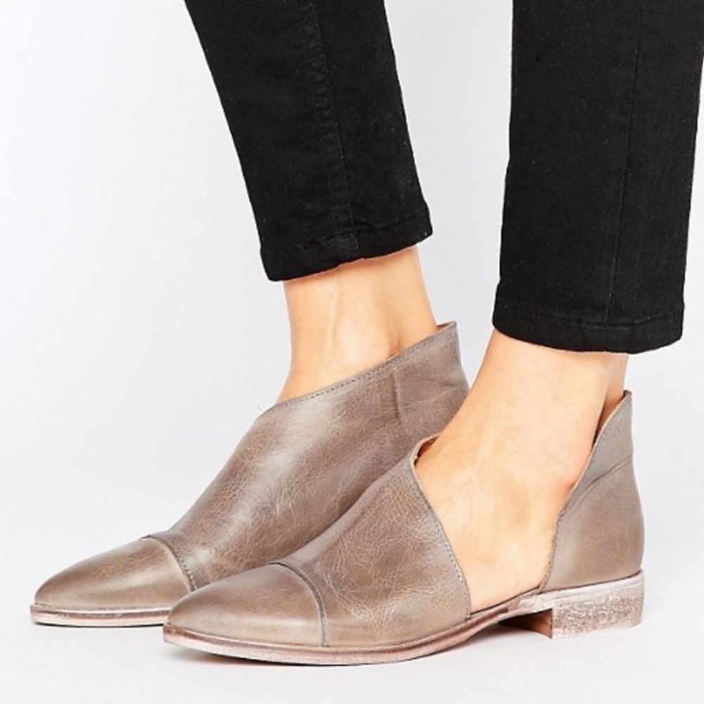 🆕 NWT Free People Flat Royale shoes size 6